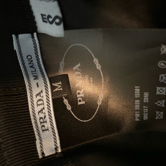 PRADA Re-Nylon Bucket Hat Black Size Made of Prada's iconic nylon fabric. - Picture 16 of 16